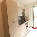 Apartment Casa Francesca Modern 3 Guest Flat With Ac & Wifi Otranto